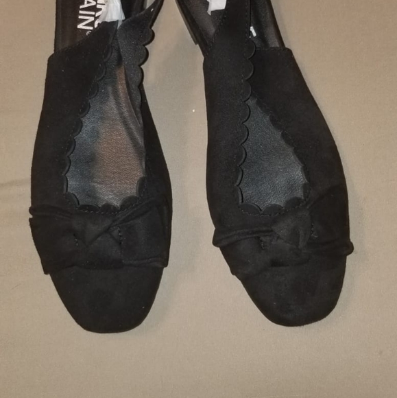 Shoes - Picture 4 of 4